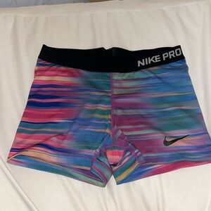 Nike Pro Colorful shorts